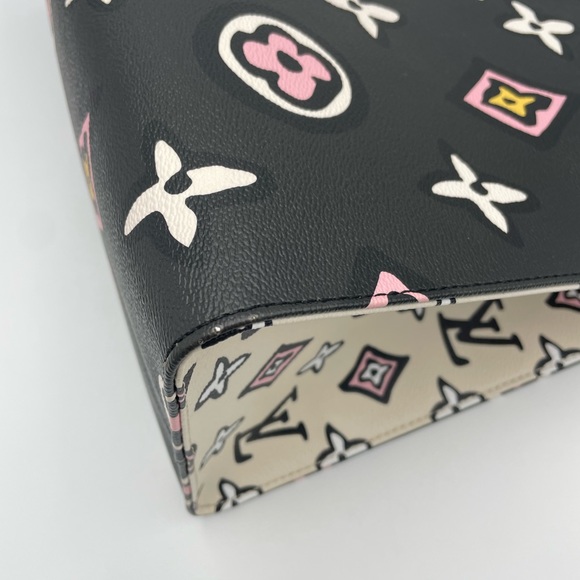 (SOLD) Louis Vuitton ONTHEGO Leather GM- Black (Proof Of Authenticity Provided) - Picture 14 of 16